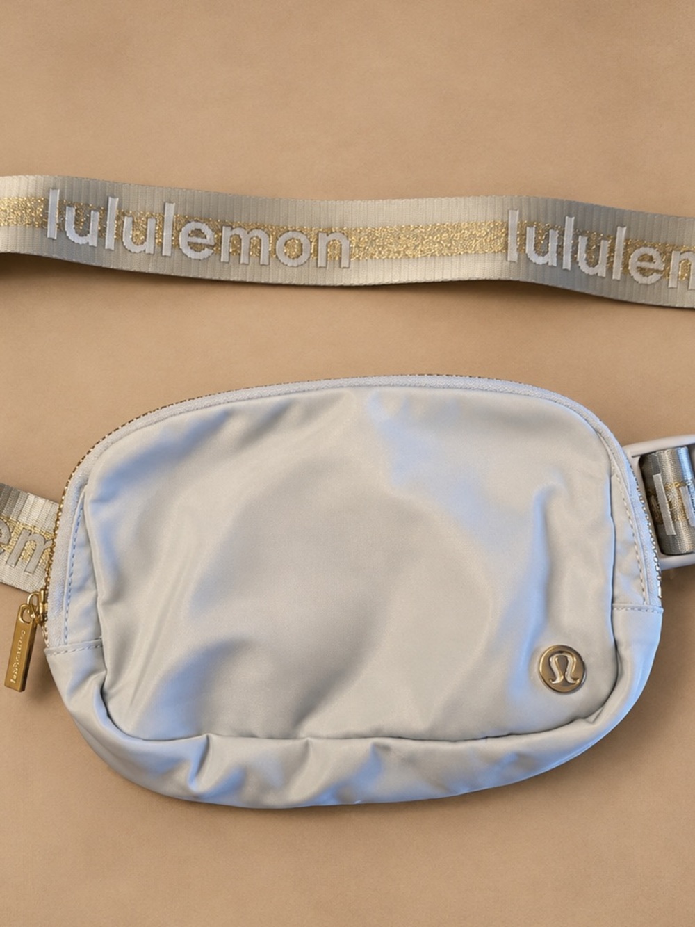 lululemon Everywhere Belt Bag Gray Gold Logo Strap Crossbody